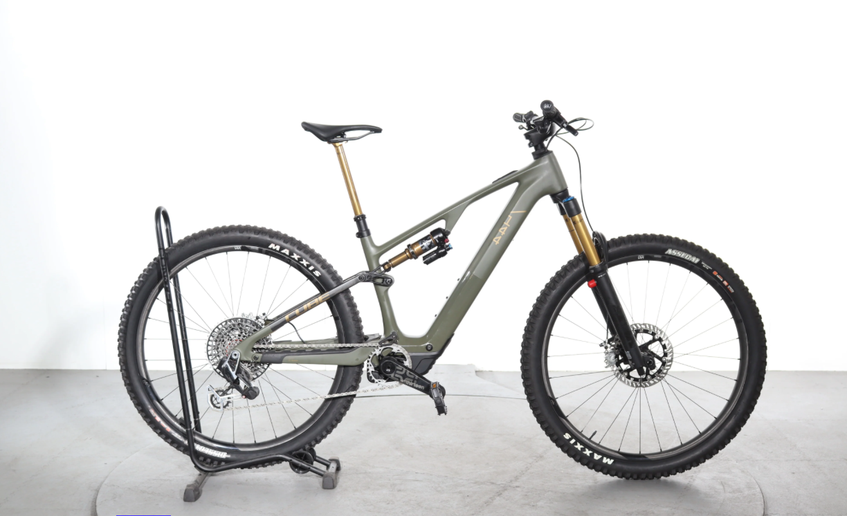 Cube AMS Hybrid ONE44 C:68X   ( Año 2025  )