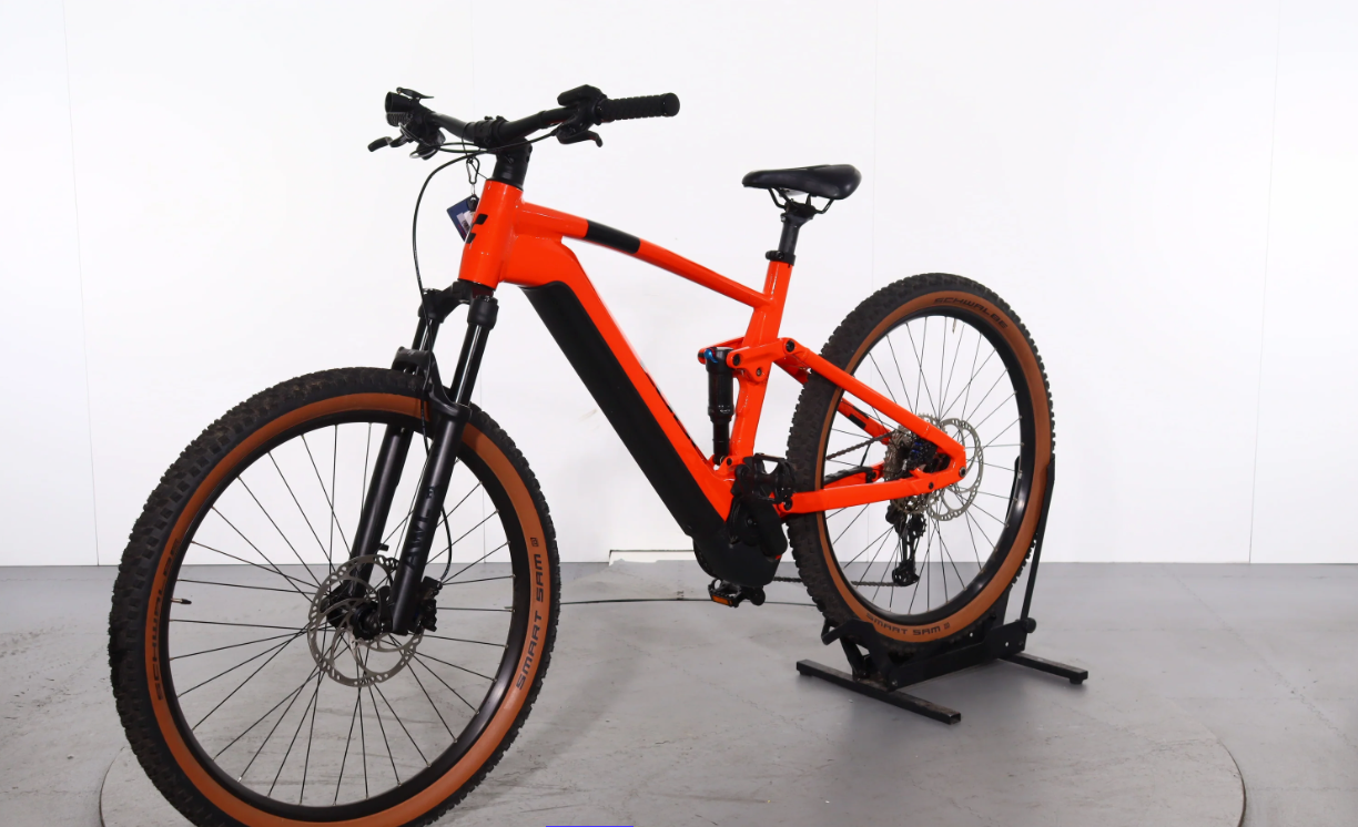 Cube Stereo Hybrid 120 Race   ( Año 2024  )