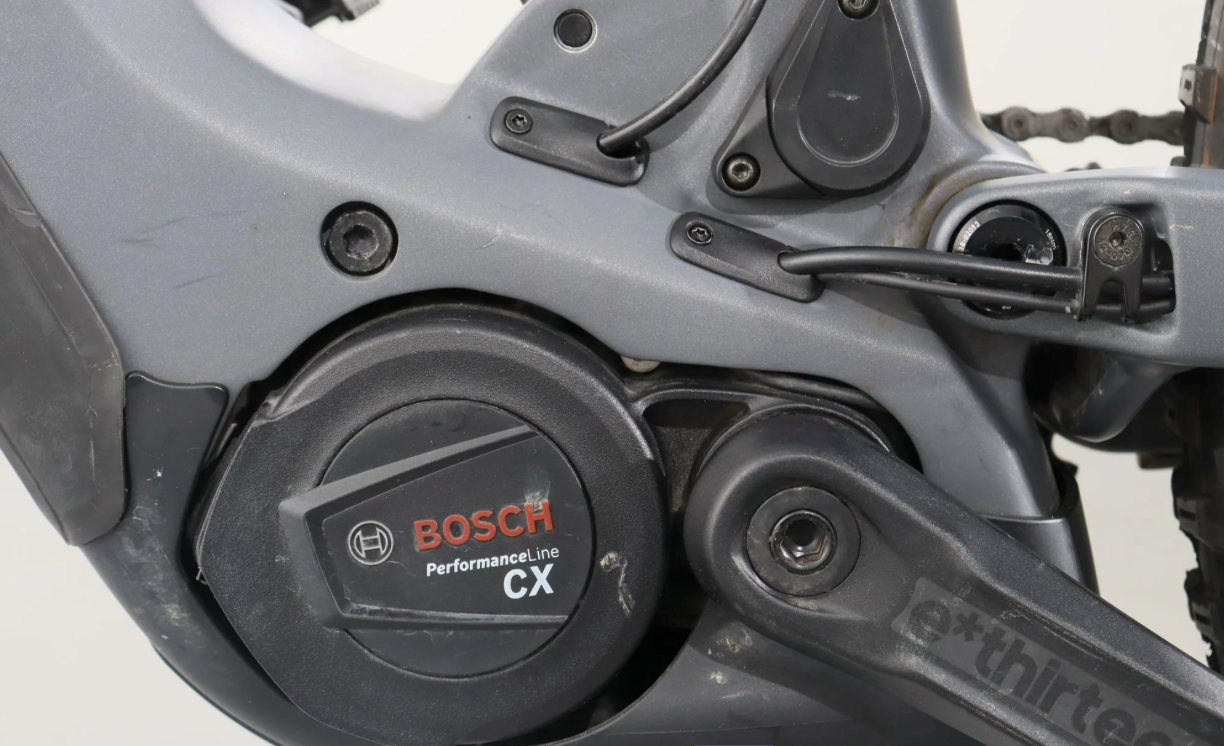 Cube Stereo Hybrid 140 Hpc Actionteam 750   ( Año 2024  )