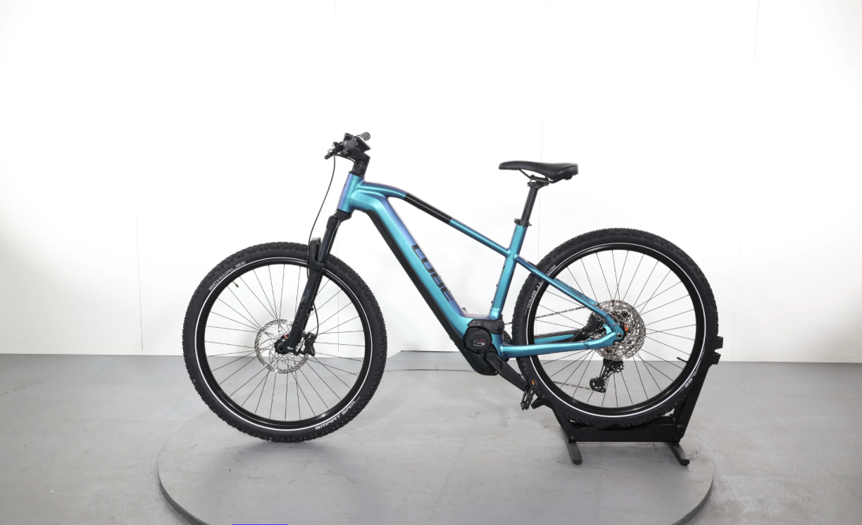 Cube Reaction Hybrid Race 750   ( Año 2024  )