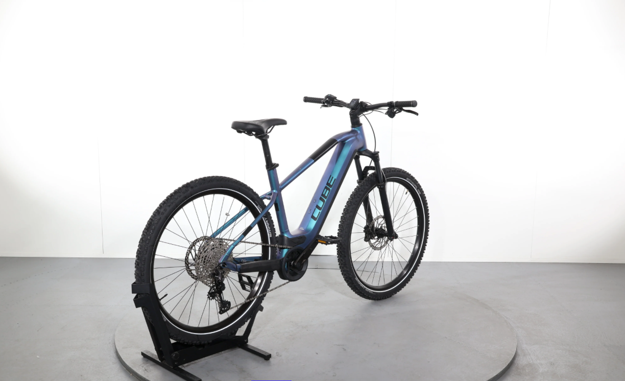 Cube Reaction Hybrid Race 750   ( Año 2024  )