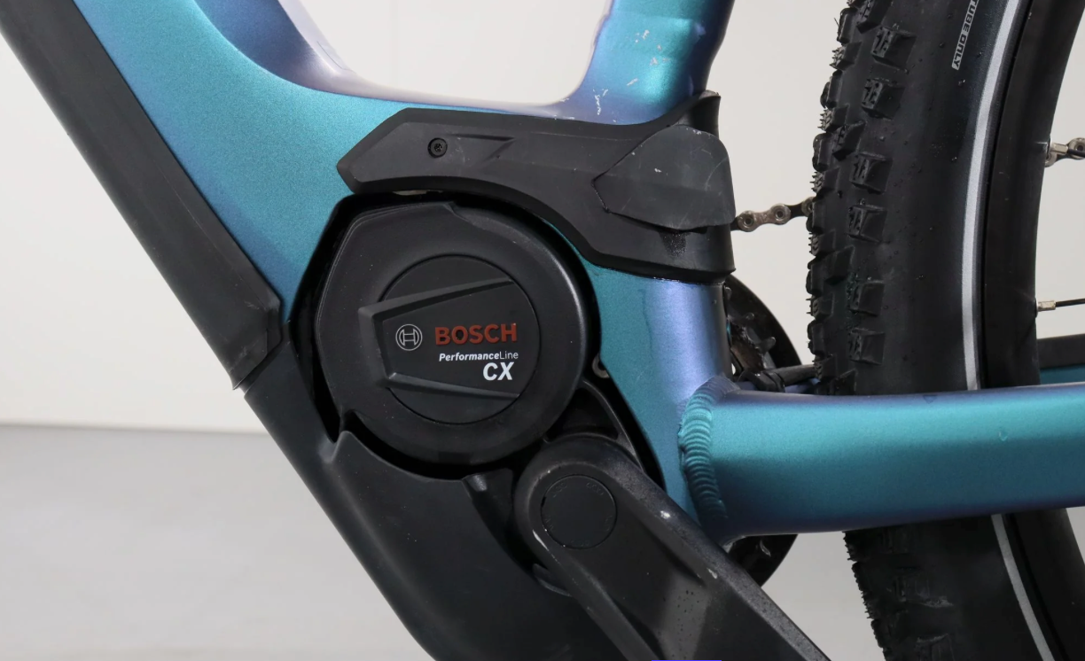 Cube Reaction Hybrid Race 750   ( Año 2024  )