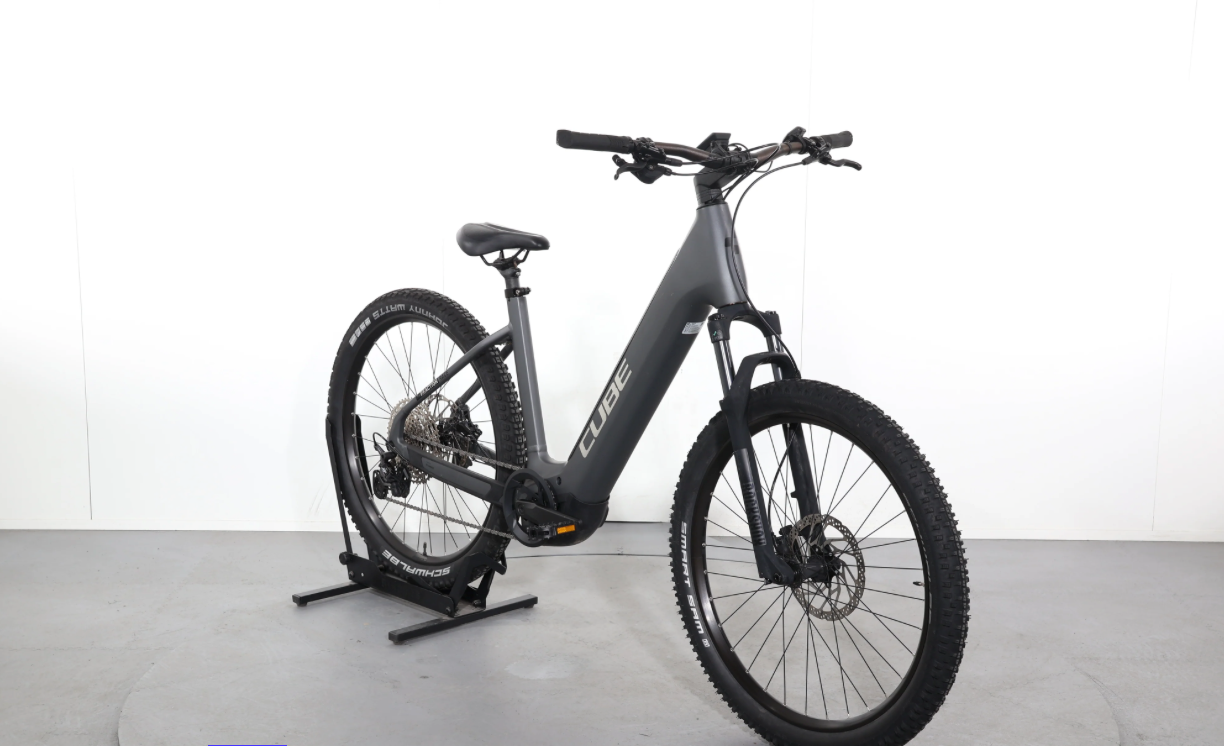 Cube Reaction Hybrid Race 750   ( Año 2024  )