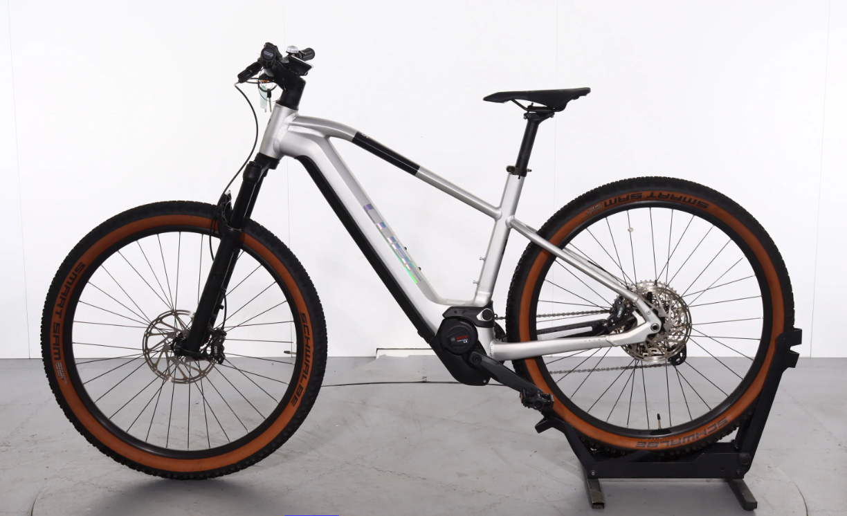 Cube Reaction Hybrid SLX Año 2023
