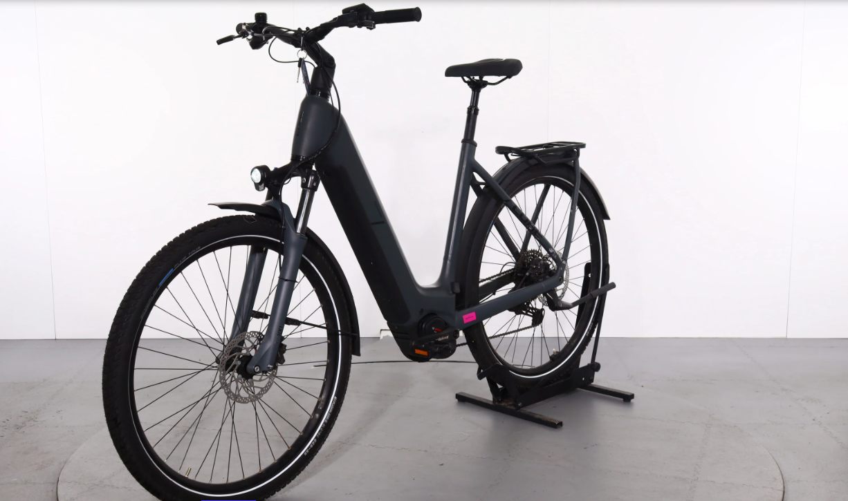 Cube Kathmandu Hybrid ONE Año 2025
