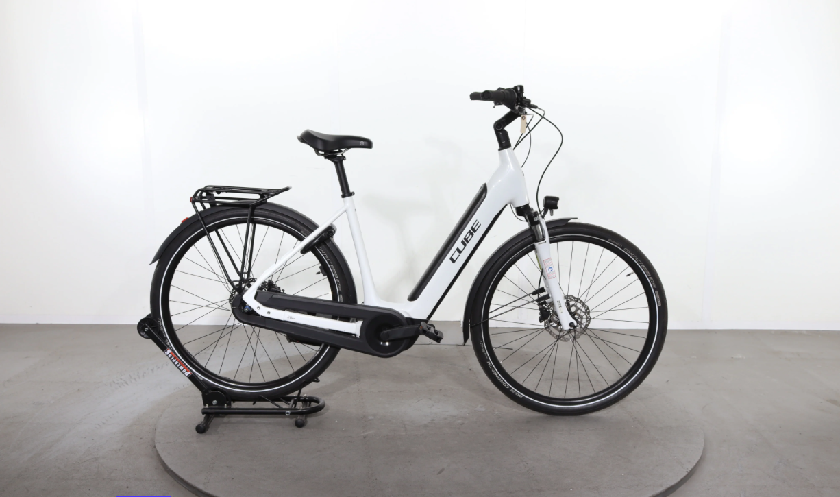 Cube Supreme Sport Hybrid One Año 2024