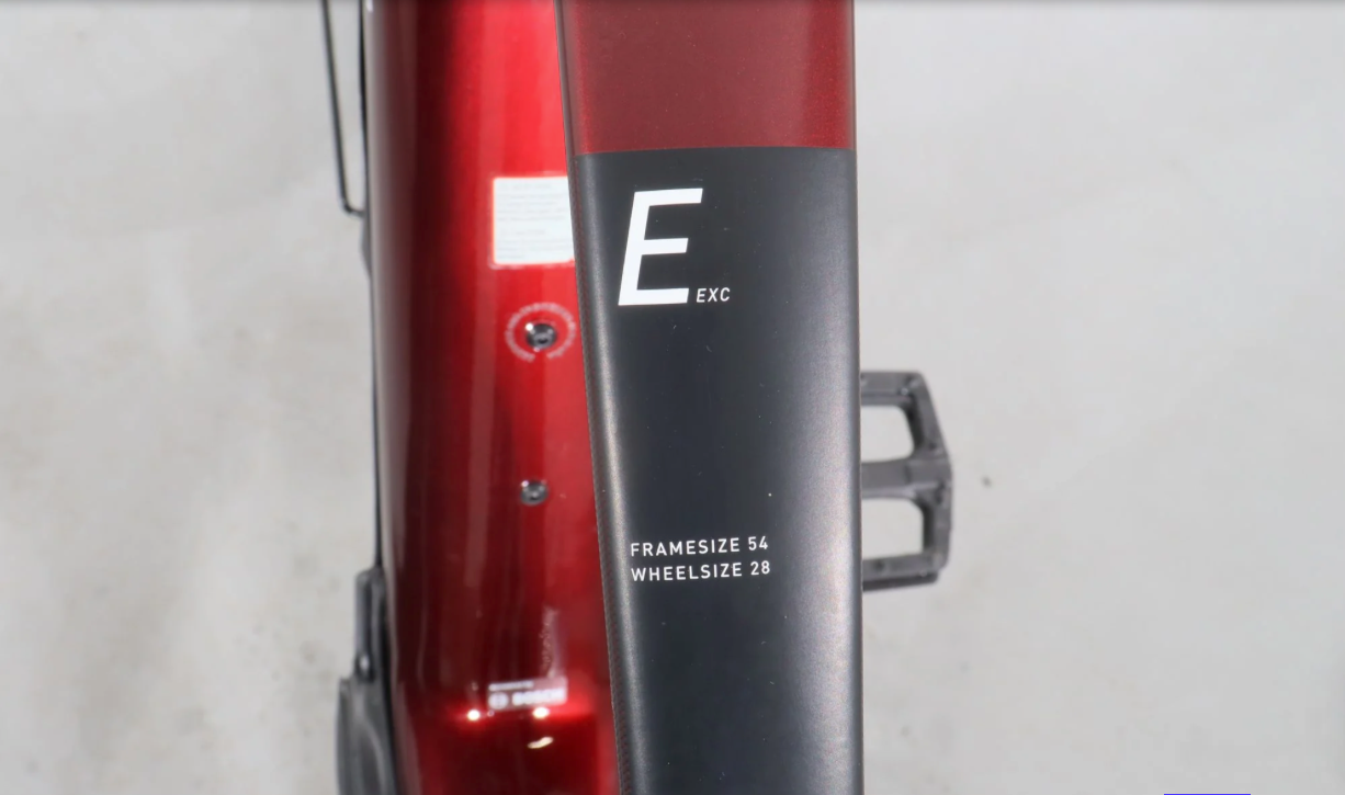 Cube Touring Hybrid EXC    Año 2023