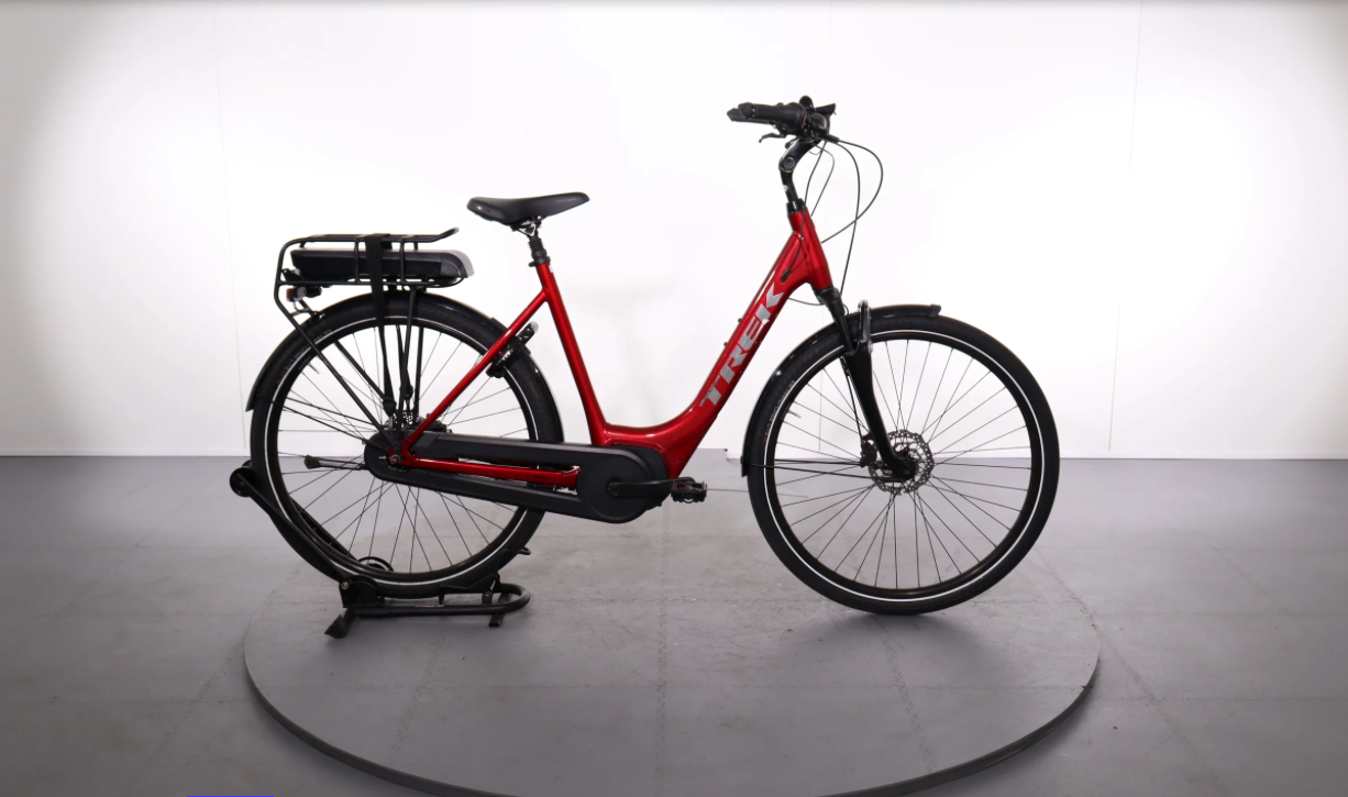 Trek district +4 Lowstep    Año 2023