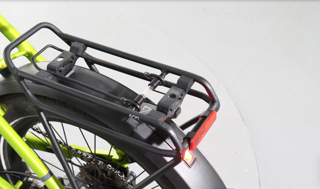 Cube Compact Hybrid    Año 2025