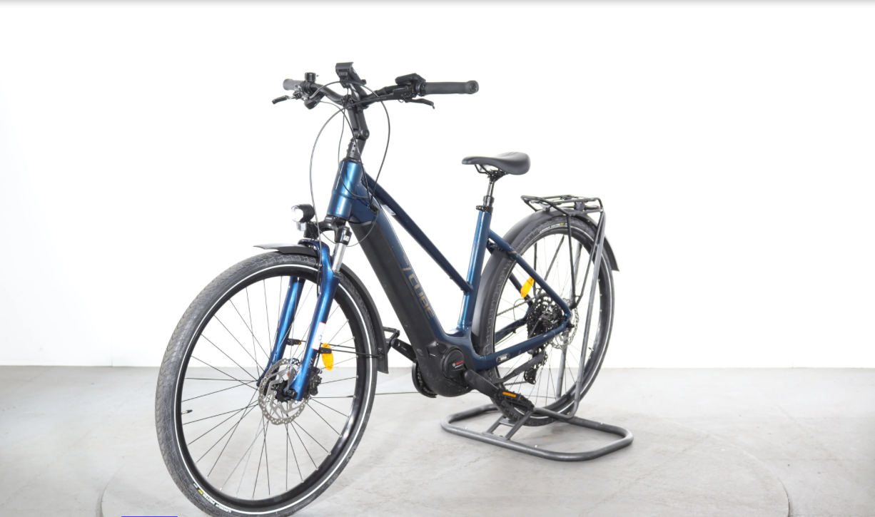 Cube Touring Hybrid One 500   Año 2024