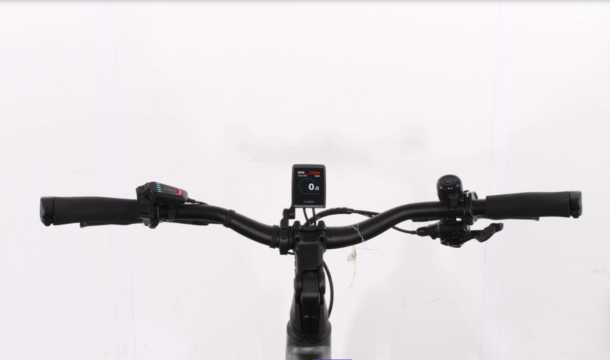 Cube Kathmandu Hybrid Pro 750 Año 2023