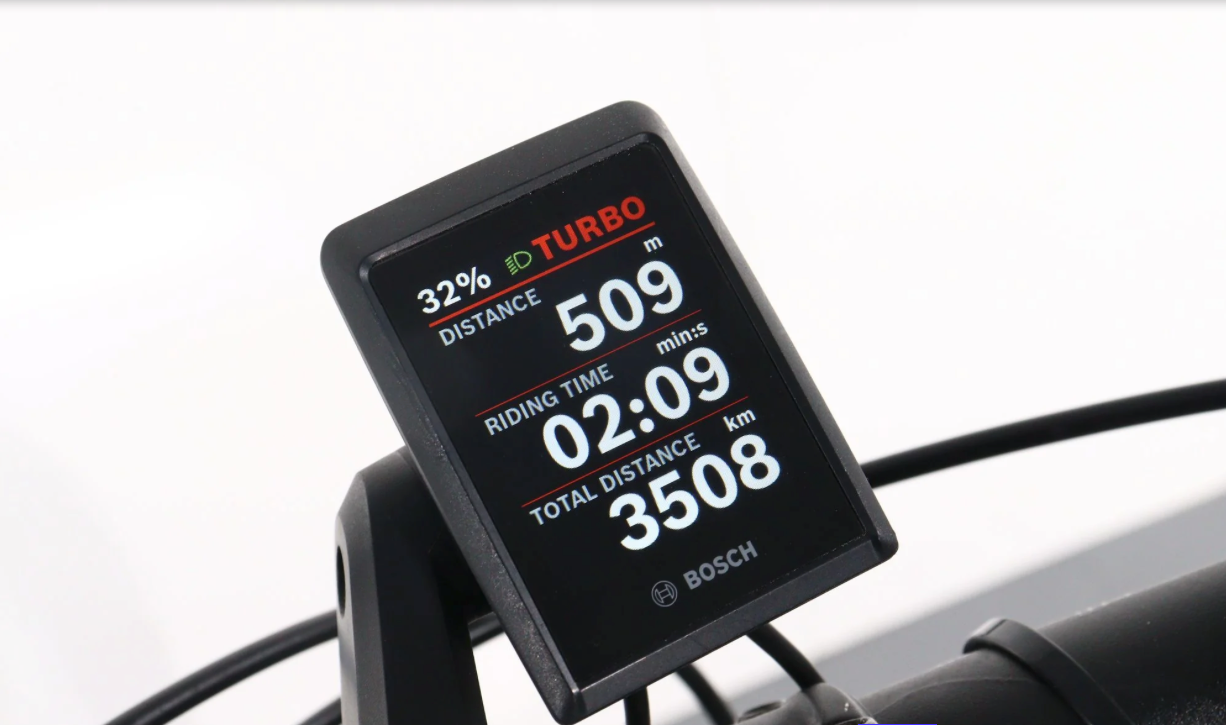 Cube Kathmandu Hybrid EXC    Año 2022