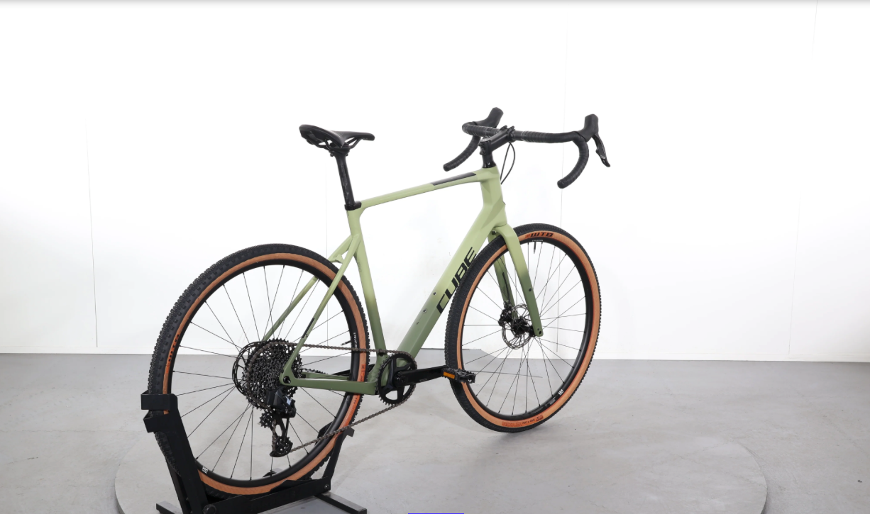 Cube Nuroad C:62 SLX    Año 2023